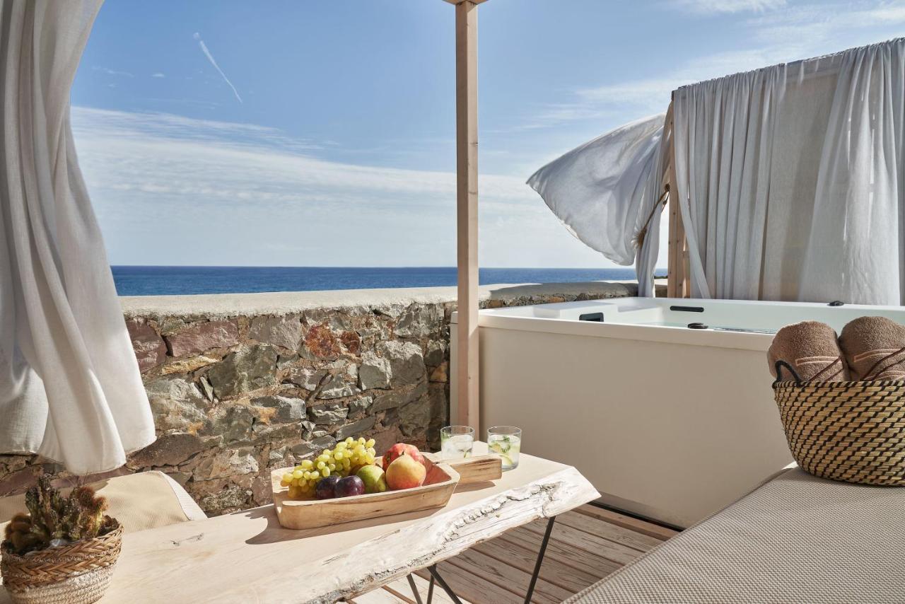 Volcano Luxury Suites Milos - Adults Only Paliochori ภายนอก รูปภาพ